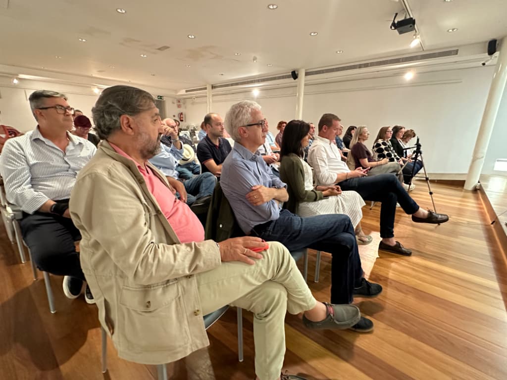 Adriana Valverde, Aurelia Jiménez y Miguel Lorente hablan sobre igualdad